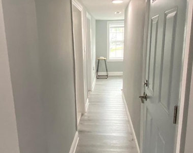 522 W King Street - Photo Thumbnail 19