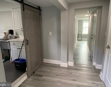 522 W King Street - Photo Thumbnail 35