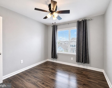 4811 Hicks Drive - Photo Thumbnail 24