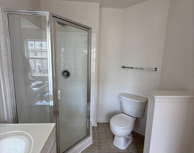 103 Cannon Court - Photo Thumbnail 4