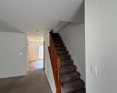 103 Cannon Court - Photo Thumbnail 24