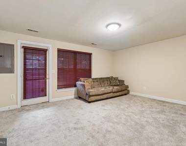 14090 Malta Street - Photo Thumbnail 12
