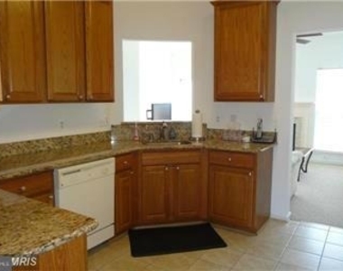12303 Malvern Way - Photo Thumbnail 8