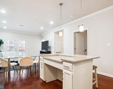 43031 Foxtrail Woods Terrace - Photo Thumbnail 8