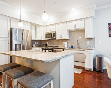 43031 Foxtrail Woods Terrace - Photo Thumbnail 10
