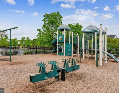 43031 Foxtrail Woods Terrace - Photo Thumbnail 25