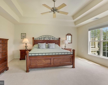 18488 Lanier Island Square - Photo Thumbnail 24