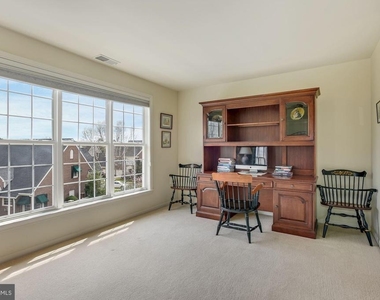 18488 Lanier Island Square - Photo Thumbnail 26