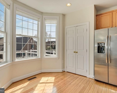 18488 Lanier Island Square - Photo Thumbnail 17