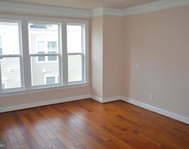 3059 Waterloo Lane - Photo Thumbnail 14