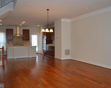 3059 Waterloo Lane - Photo Thumbnail 2