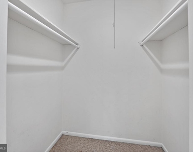 4420 Briarwood Court N - Photo Thumbnail 12