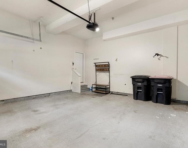 8880 Olive Mae Circle - Photo Thumbnail 50