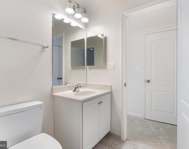 8880 Olive Mae Circle - Photo Thumbnail 42