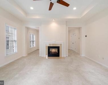 8880 Olive Mae Circle - Photo Thumbnail 36