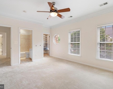 8880 Olive Mae Circle - Photo Thumbnail 27