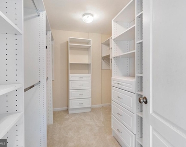 8880 Olive Mae Circle - Photo Thumbnail 24