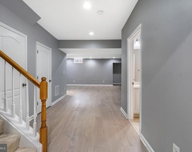 8880 Olive Mae Circle - Photo Thumbnail 40
