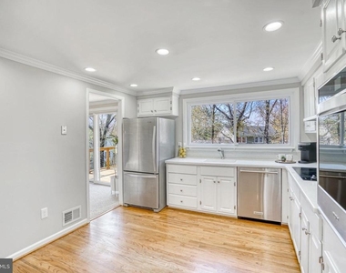 12805 Point Pleasant Drive - Photo Thumbnail 15