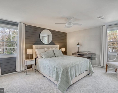 12805 Point Pleasant Drive - Photo Thumbnail 35