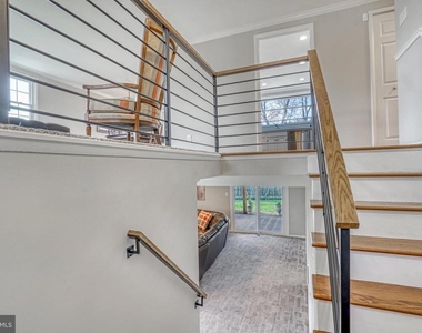 12805 Point Pleasant Drive - Photo Thumbnail 8