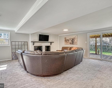 12805 Point Pleasant Drive - Photo Thumbnail 33