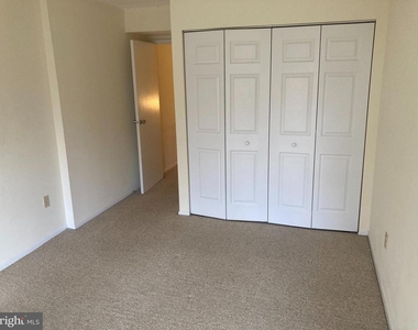 2601 Wagon Drive - Photo Thumbnail 15