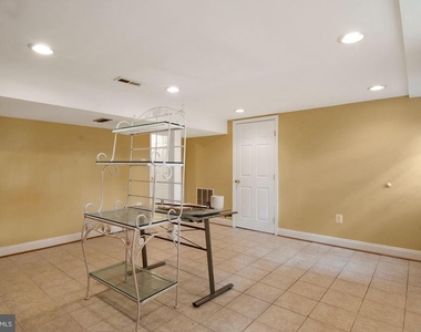 6807 Dean Drive - Photo Thumbnail 19