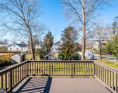 2900 Linden Lane - Photo Thumbnail 25