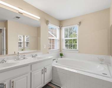 3738 Freehill Lane - Photo Thumbnail 74