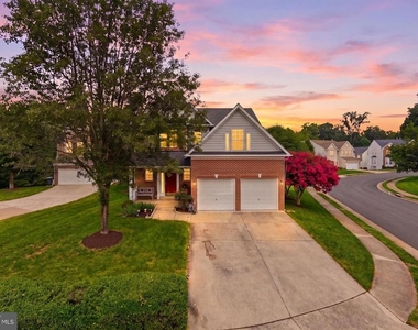 3738 Freehill Lane - Photo Thumbnail 53