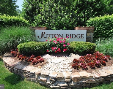 11401 Gate Hill Place - Photo Thumbnail 21
