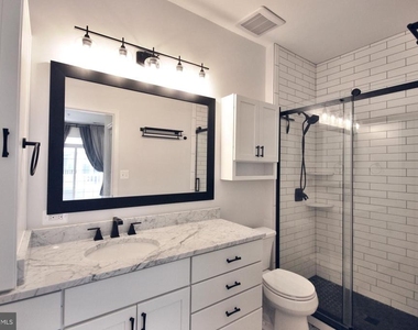 11401 Gate Hill Place - Photo Thumbnail 11