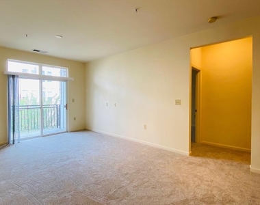 2665 Prosperity Avenue - Photo Thumbnail 7