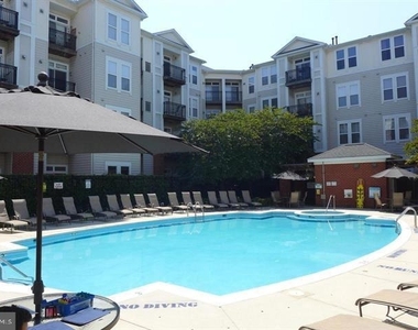 2665 Prosperity Avenue - Photo Thumbnail 21