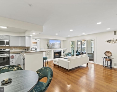 6601 Thackwell Way - Photo Thumbnail 3