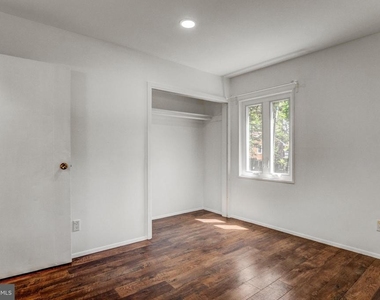 6323 Howe Place - Photo Thumbnail 16