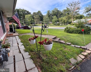 6323 Howe Place - Photo Thumbnail 36