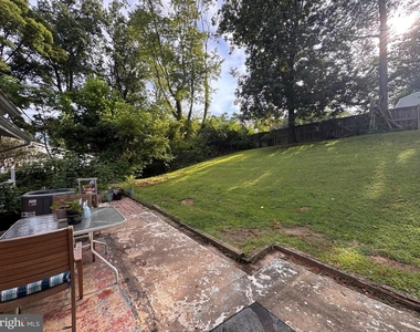 6323 Howe Place - Photo Thumbnail 32
