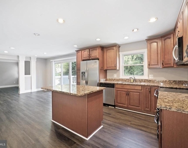 1518 Gingerwood Court - Photo Thumbnail 13