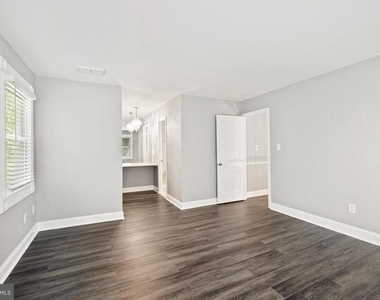 1518 Gingerwood Court - Photo Thumbnail 21