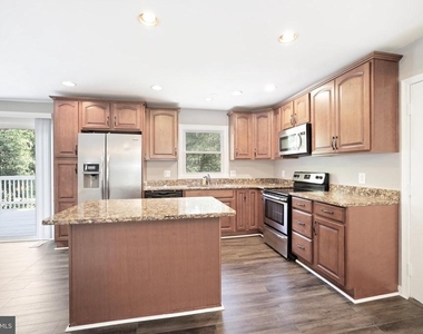 1518 Gingerwood Court - Photo Thumbnail 12