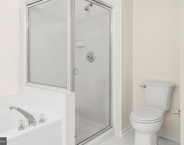 7014 Metropolitan Place - Photo Thumbnail 23