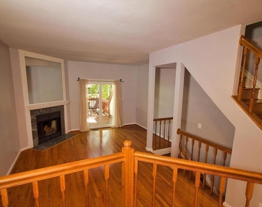 5901 Saint Giles Way - Photo Thumbnail 15