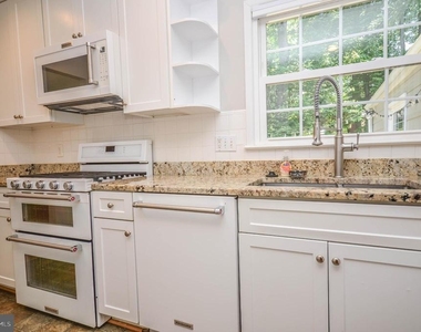 4805 Willet Drive - Photo Thumbnail 14