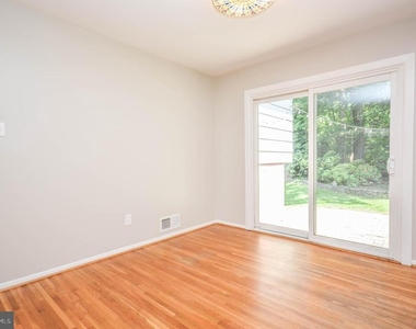 4805 Willet Drive - Photo Thumbnail 7