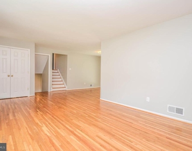 4805 Willet Drive - Photo Thumbnail 6