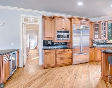1550 Shelford Court - Photo Thumbnail 22