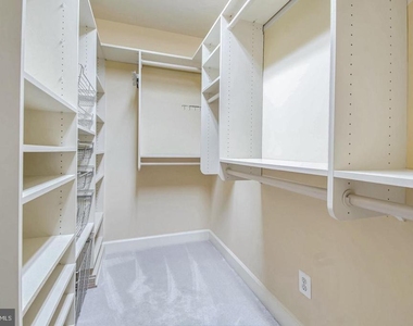 1550 Shelford Court - Photo Thumbnail 47