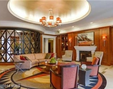 8220 Crestwood Heights Drive - Photo Thumbnail 5
